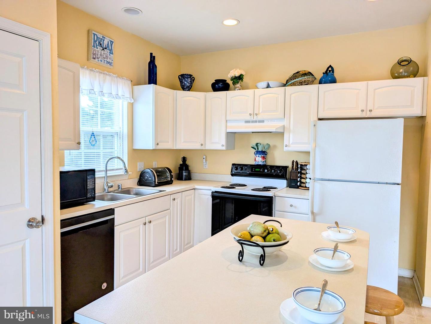 38337 AMAGANST OCEAN VIEW, DE 19970