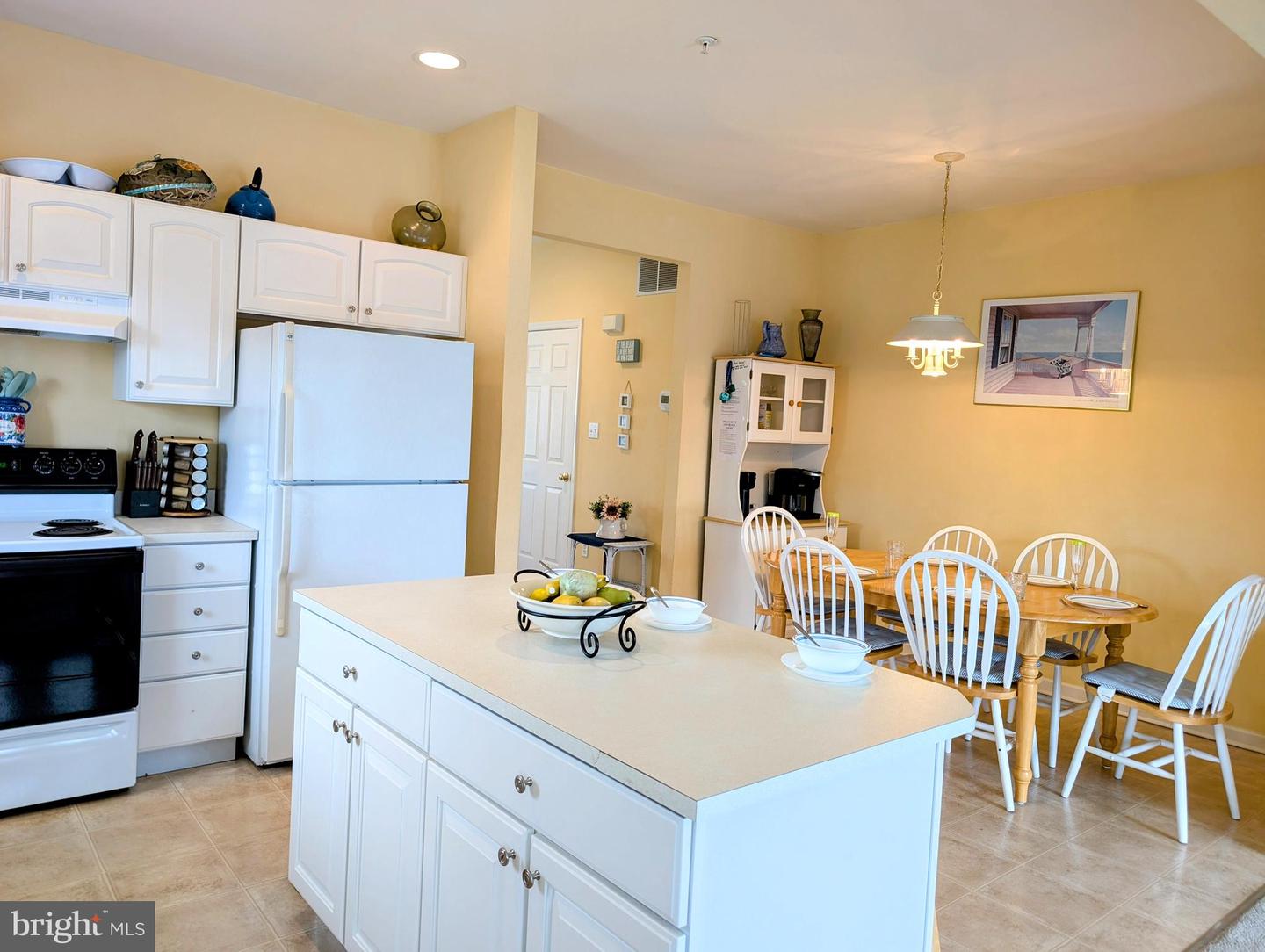 38337 AMAGANST OCEAN VIEW, DE 19970