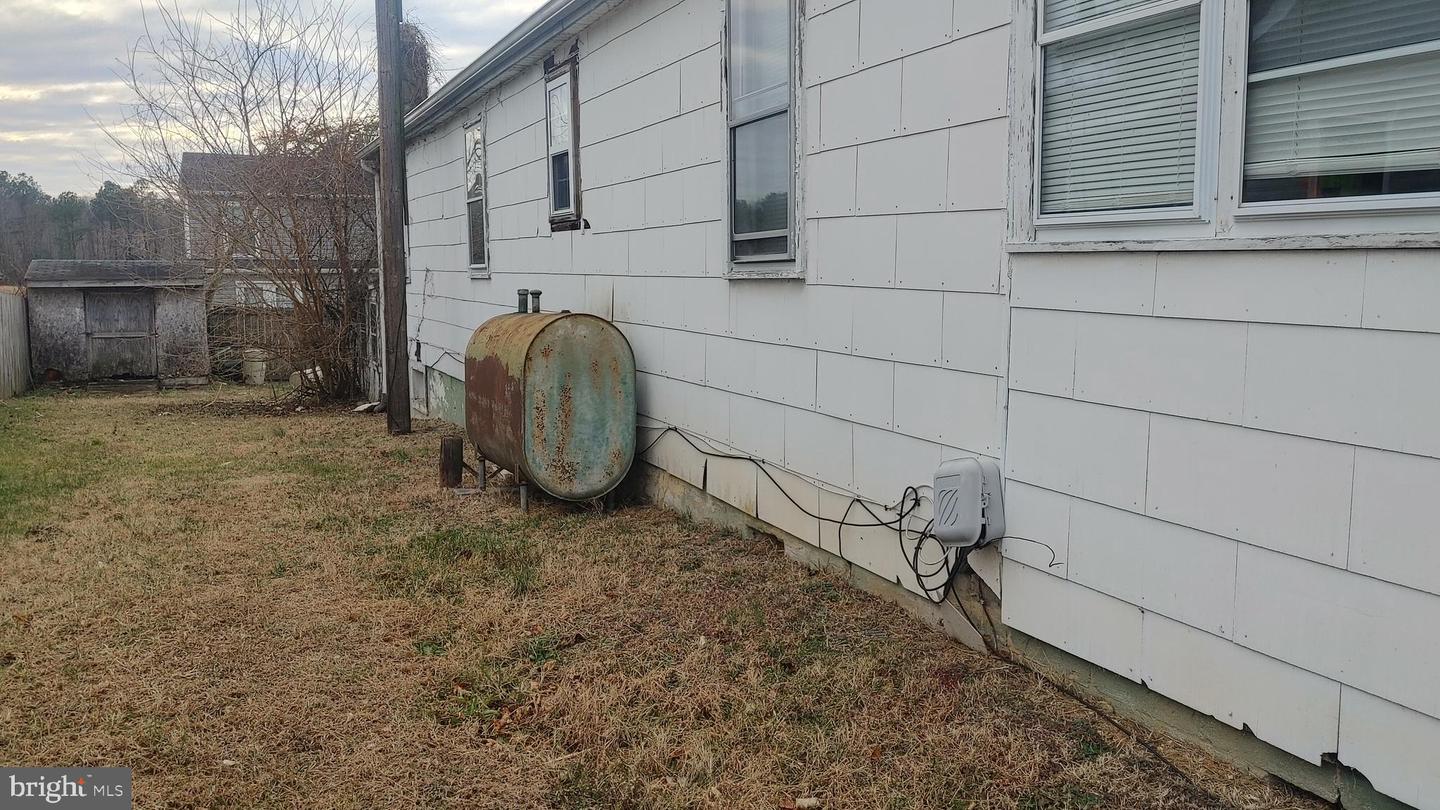 4871 CALVERT Dr ST LEONARD, MD 20685