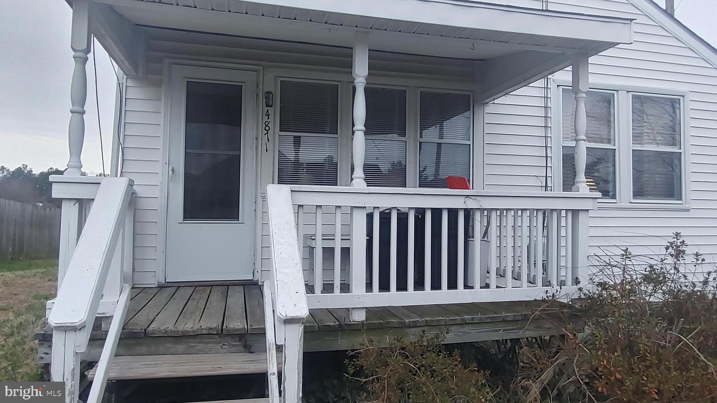 4871 CALVERT Dr ST LEONARD, MD 20685