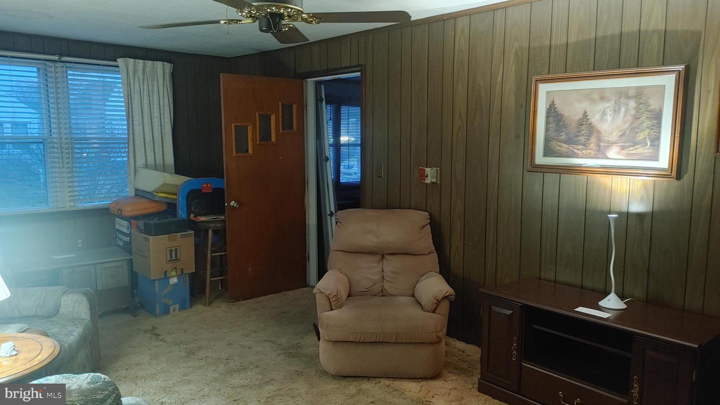 4871 CALVERT Dr ST LEONARD, MD 20685