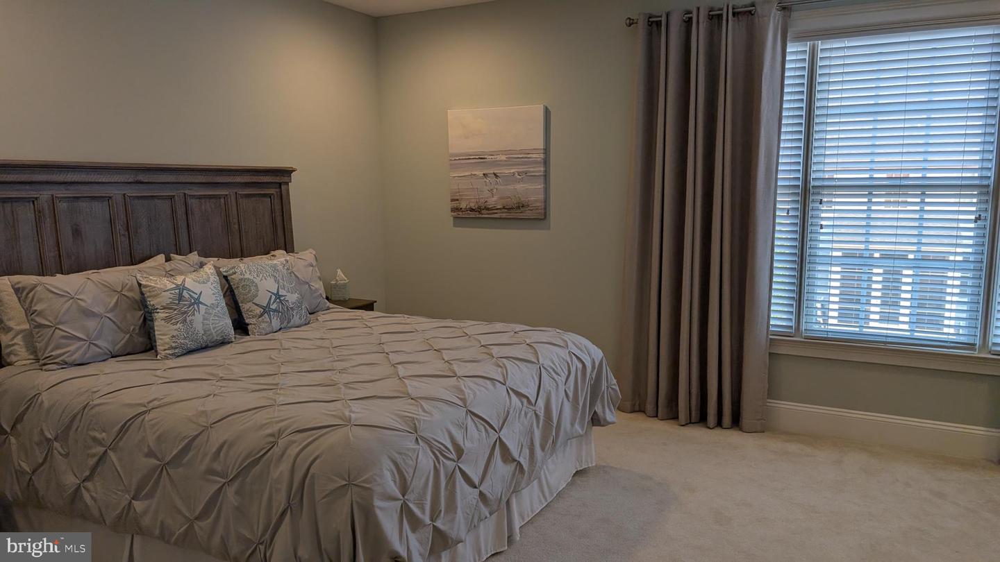 36400 WARWICK Dr REHOBOTH BEACH, DE 19971