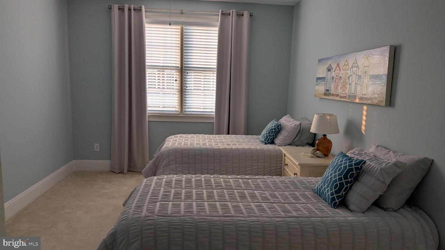 36400 WARWICK Dr REHOBOTH BEACH, DE 19971