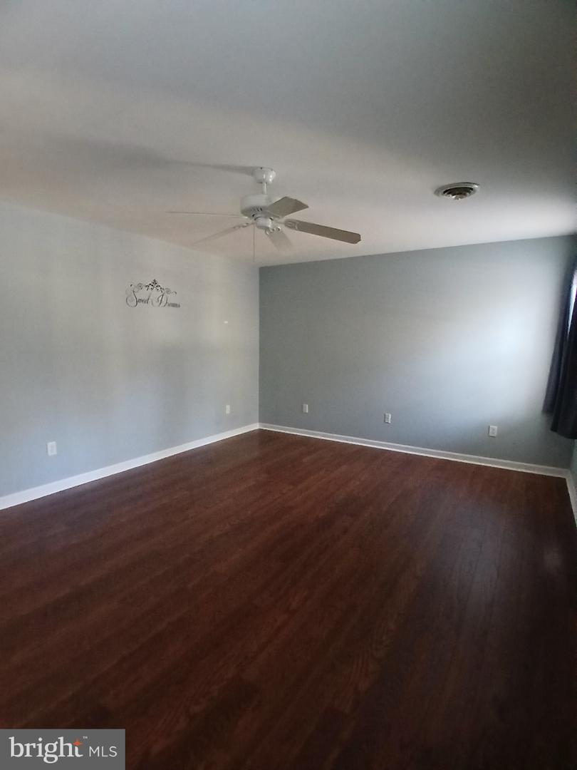 18 GREYSTONE Dr LEWES, DE 19958