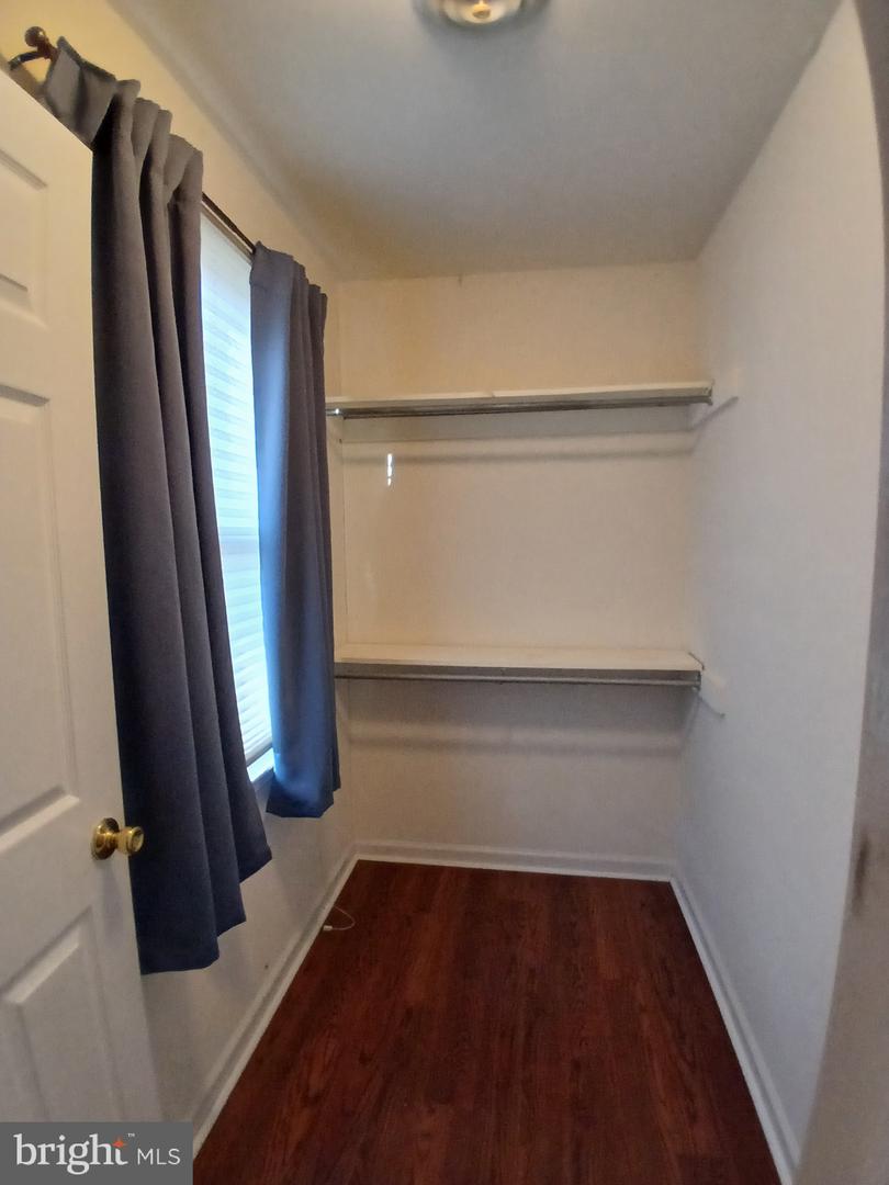 18 GREYSTONE Dr LEWES, DE 19958