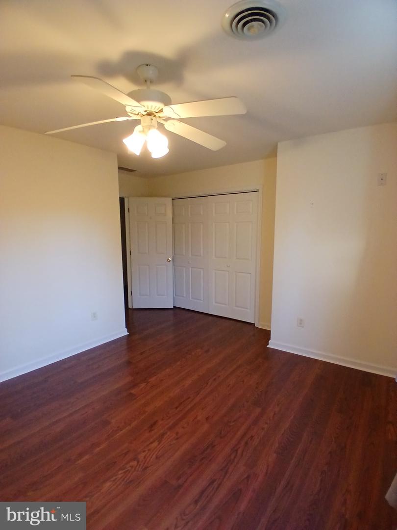 18 GREYSTONE Dr LEWES, DE 19958