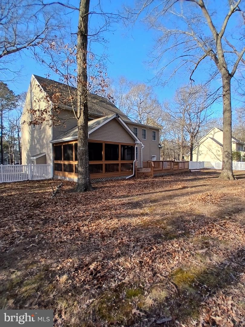 18 GREYSTONE Dr LEWES, DE 19958