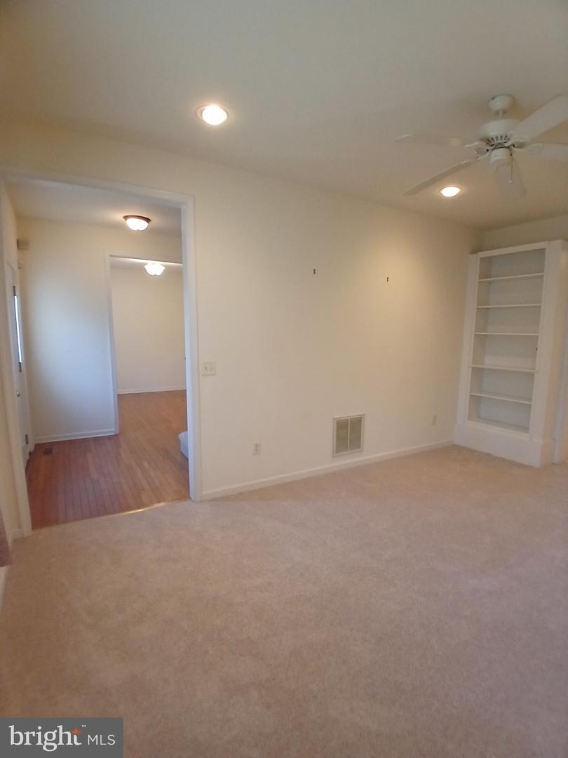 18 GREYSTONE Dr LEWES, DE 19958