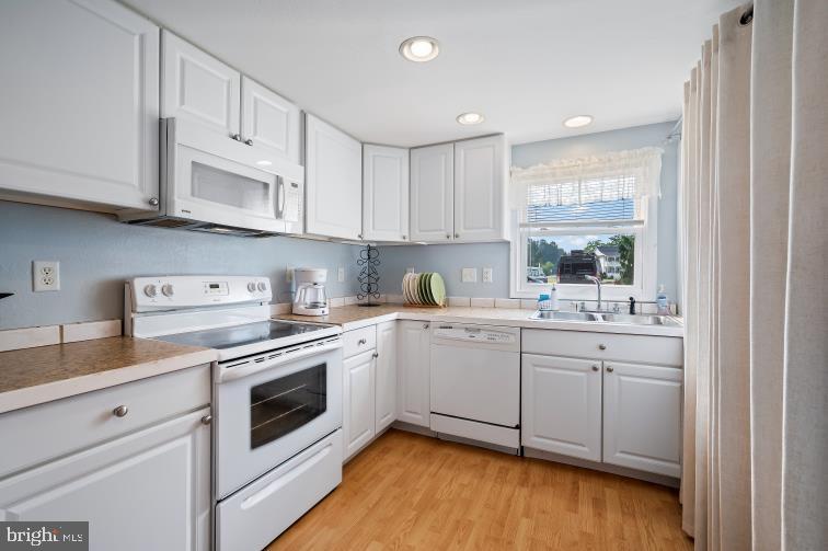 32789 CEDAR Dr OCEAN VIEW, DE 19970