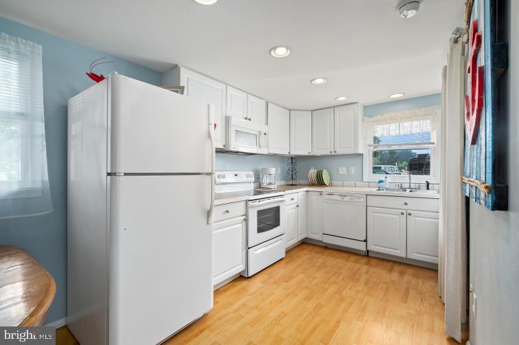 32789 CEDAR Dr OCEAN VIEW, DE 19970