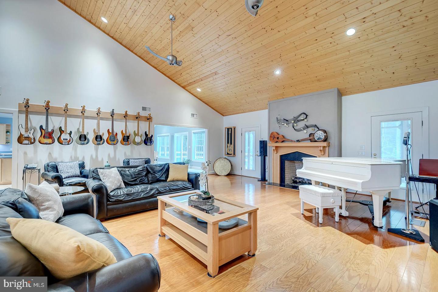 22095 WILSON Rd GEORGETOWN, DE 19947