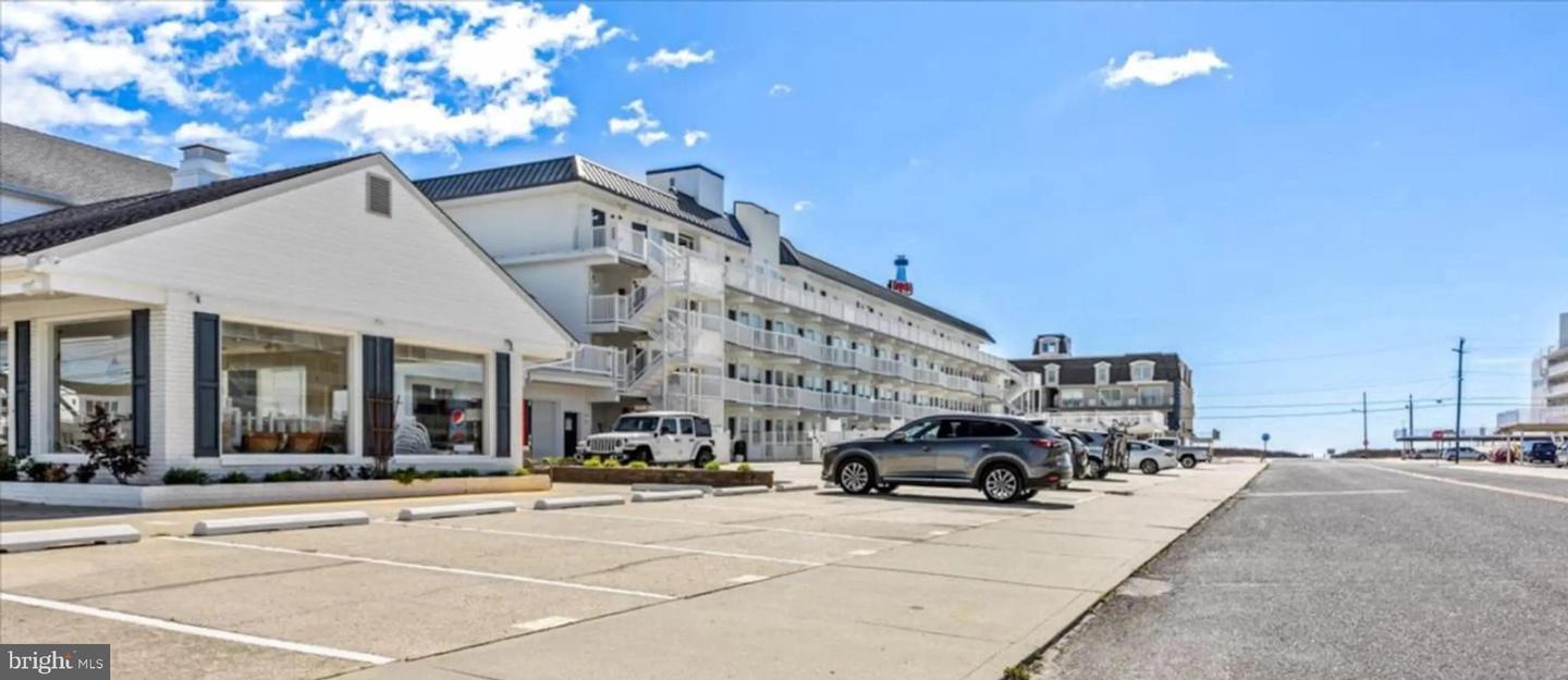 6109 ATLANTIC Ave #100 WILDWOOD, NJ 08260