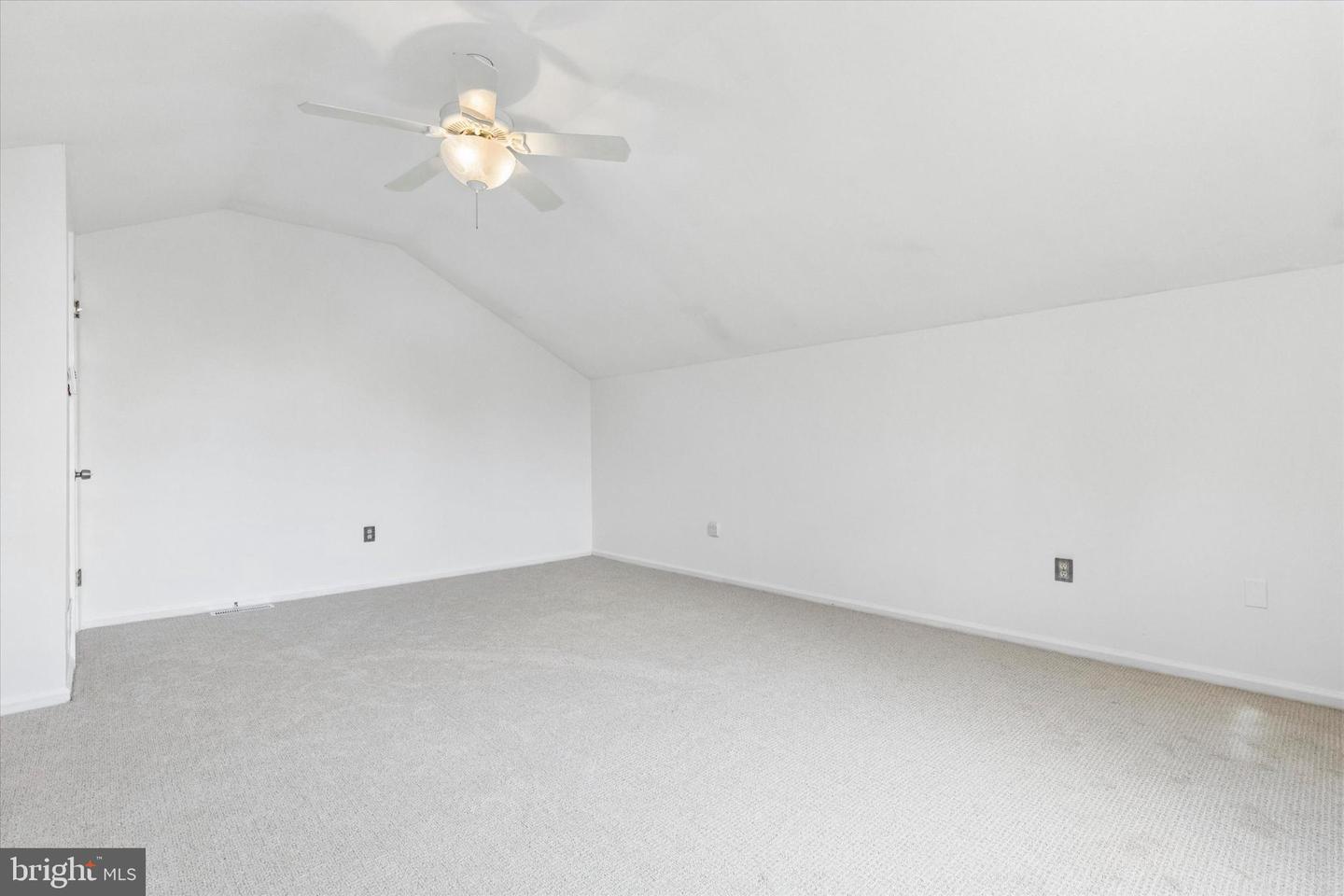 108 CHRISTOPHER Pl #108 CHALFONT, PA 18914