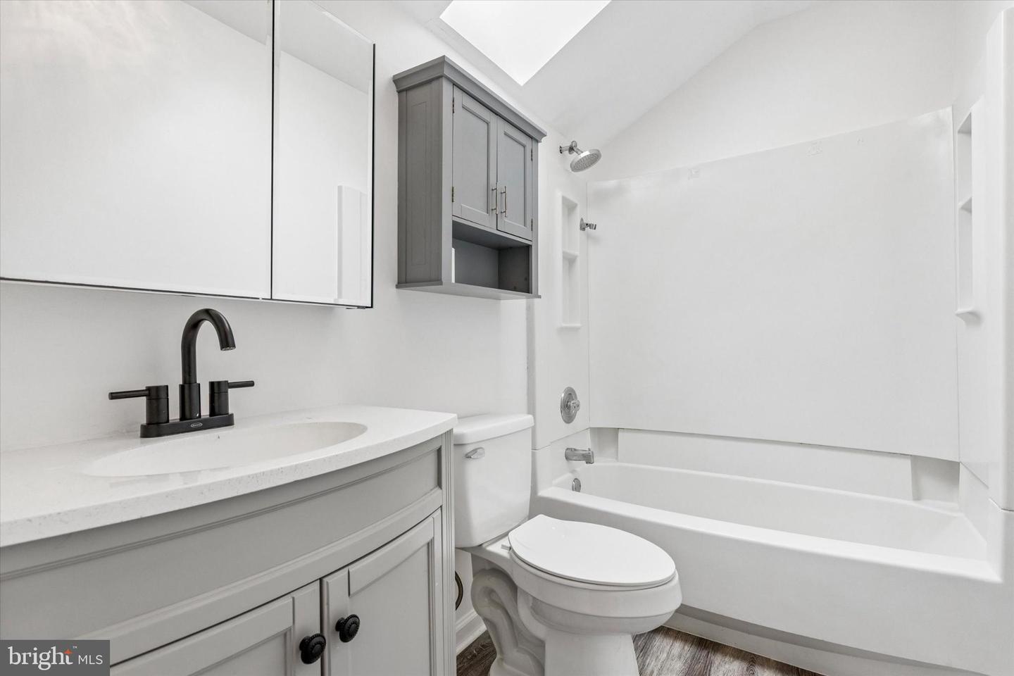 108 CHRISTOPHER Pl #108 CHALFONT, PA 18914