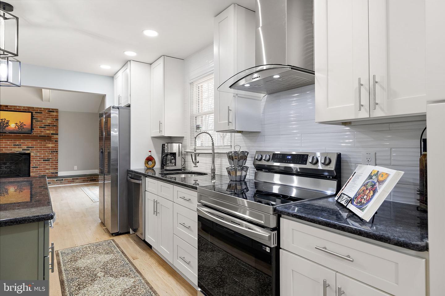 6 WORRAL Ct NEWARK, DE 19711