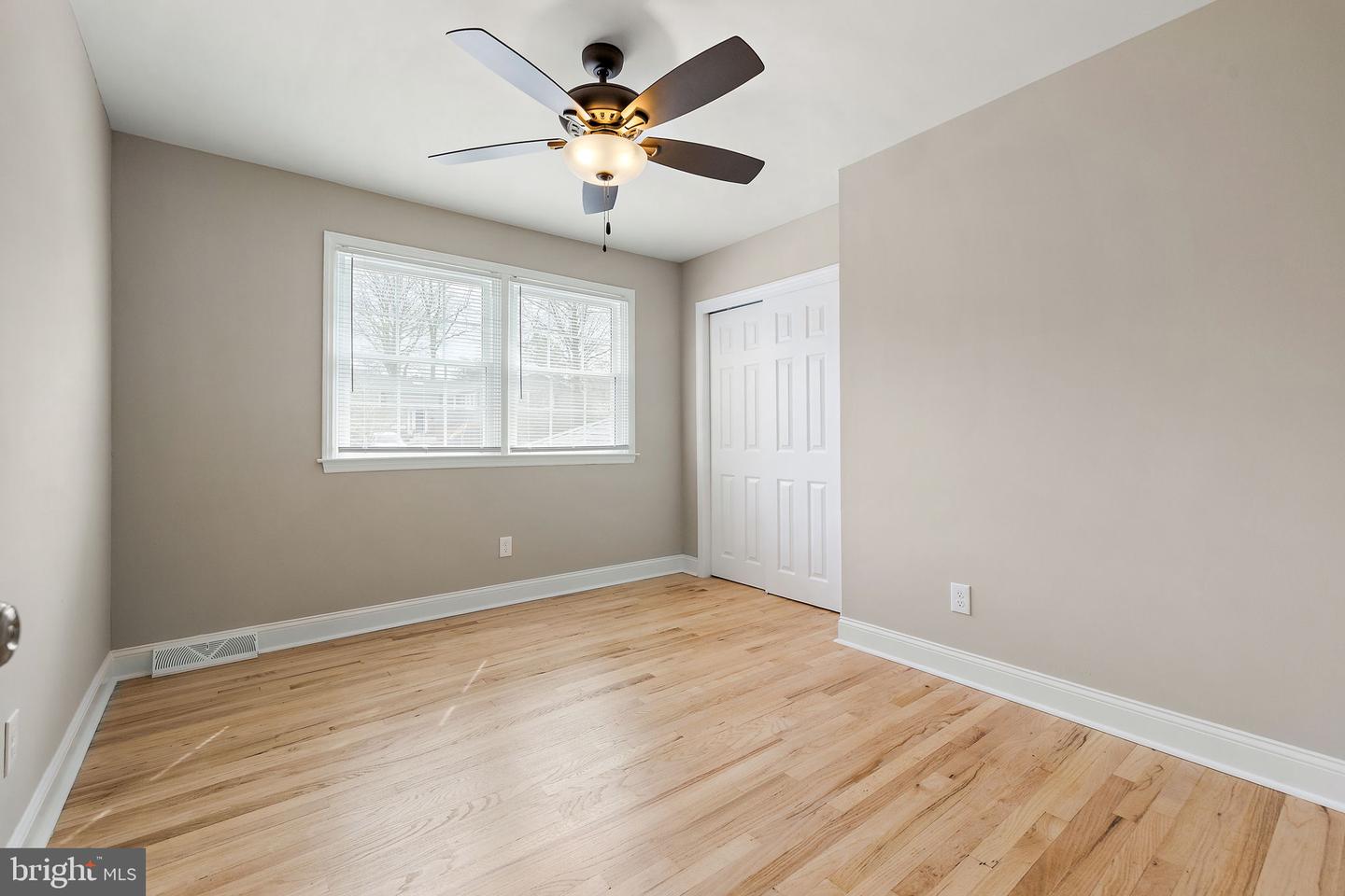 6 WORRAL Ct NEWARK, DE 19711