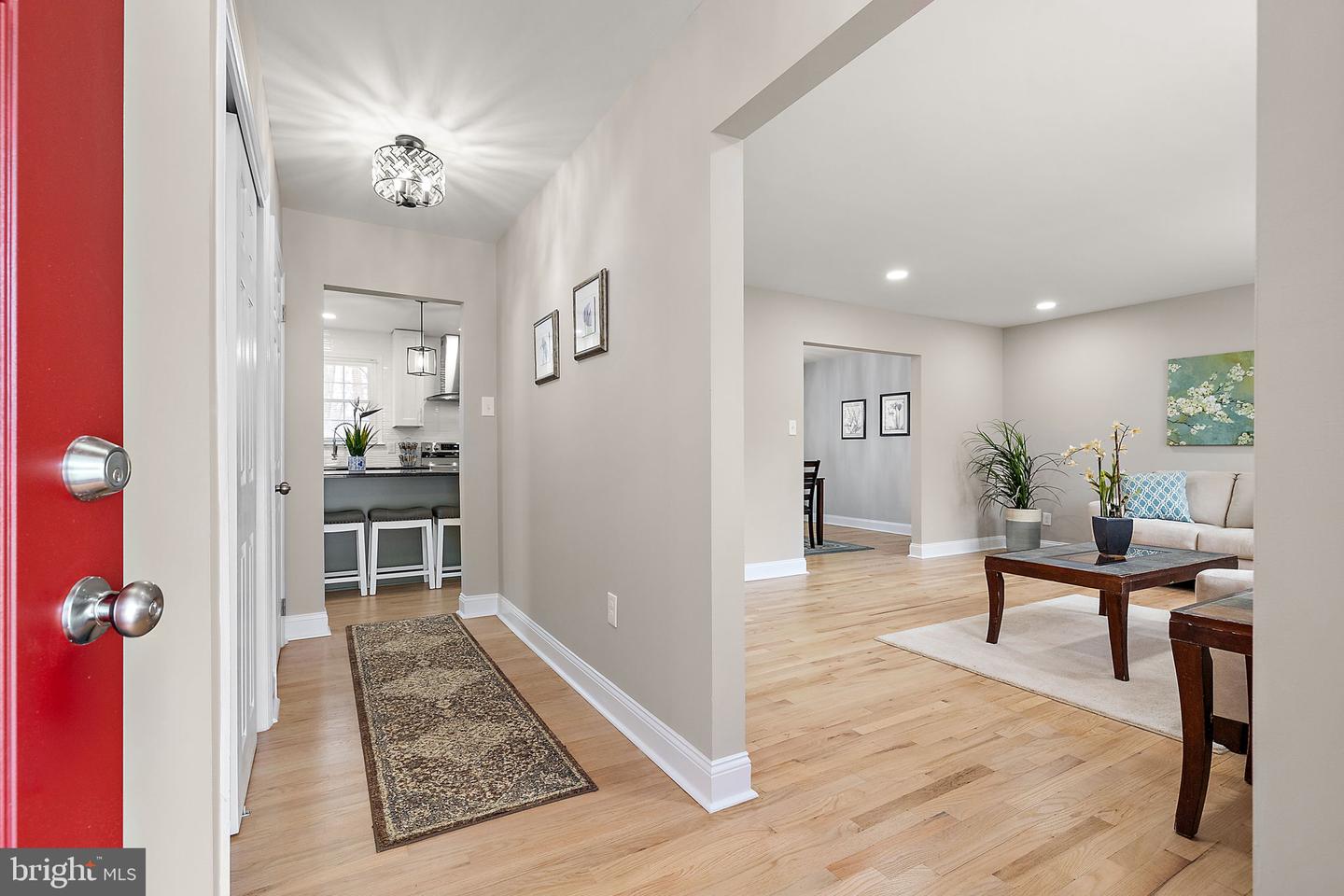 6 WORRAL Ct NEWARK, DE 19711