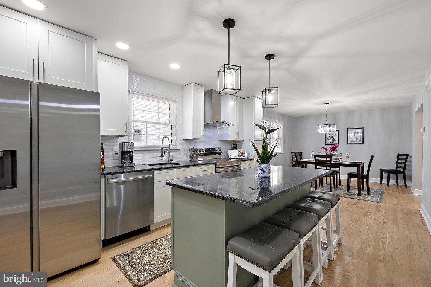 6 WORRAL Ct NEWARK, DE 19711