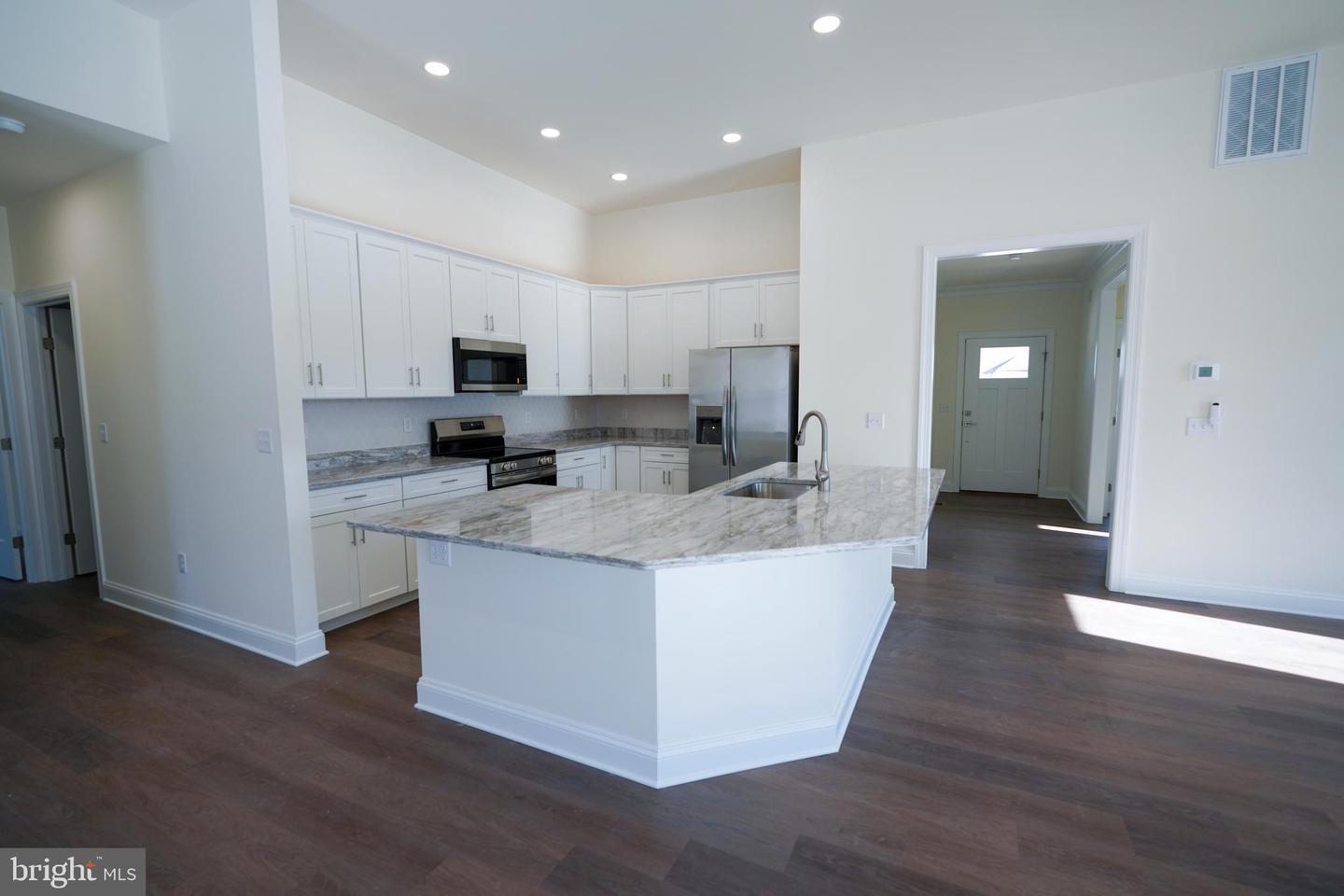 32904 PEACH TREE Ln LEWES, DE 19958