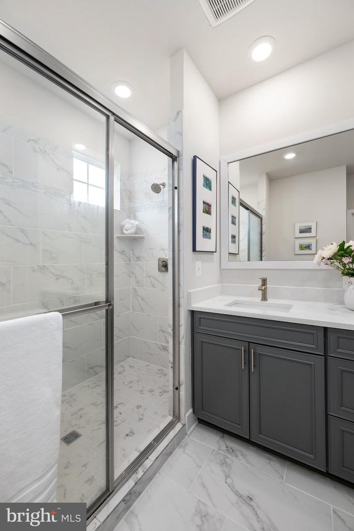 35059 KINDLETON Ln LEWES, DE 19958