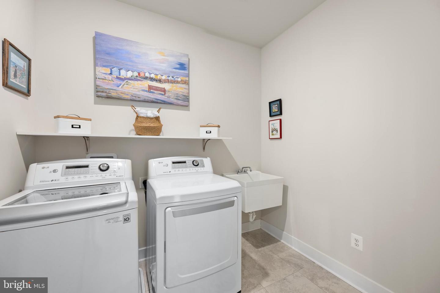 35059 KINDLETON Ln LEWES, DE 19958