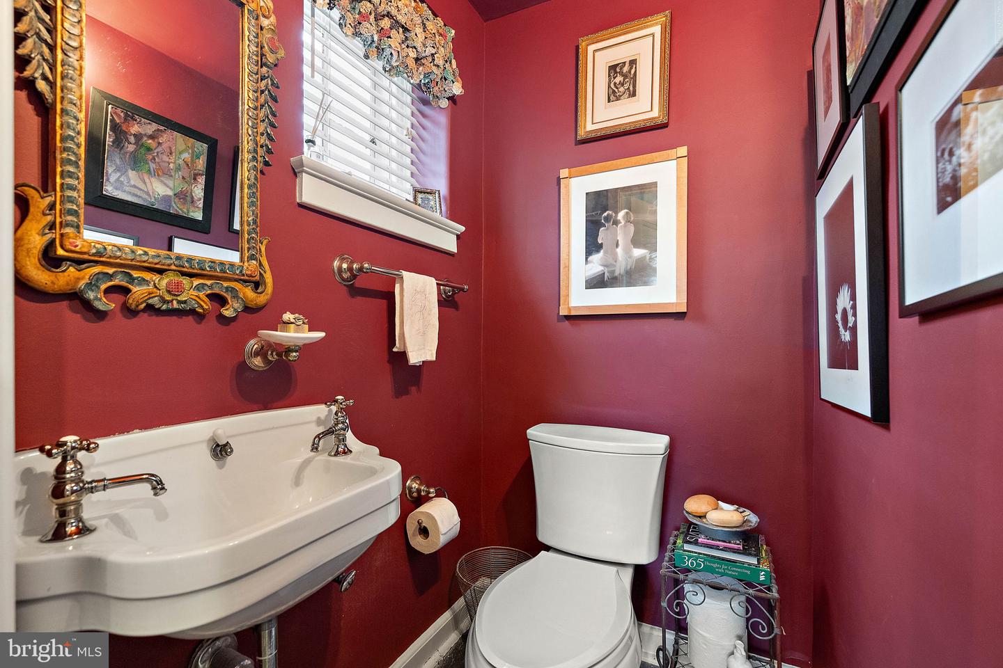 912 NOTTINGHAM Rd WILMINGTON, DE 19805