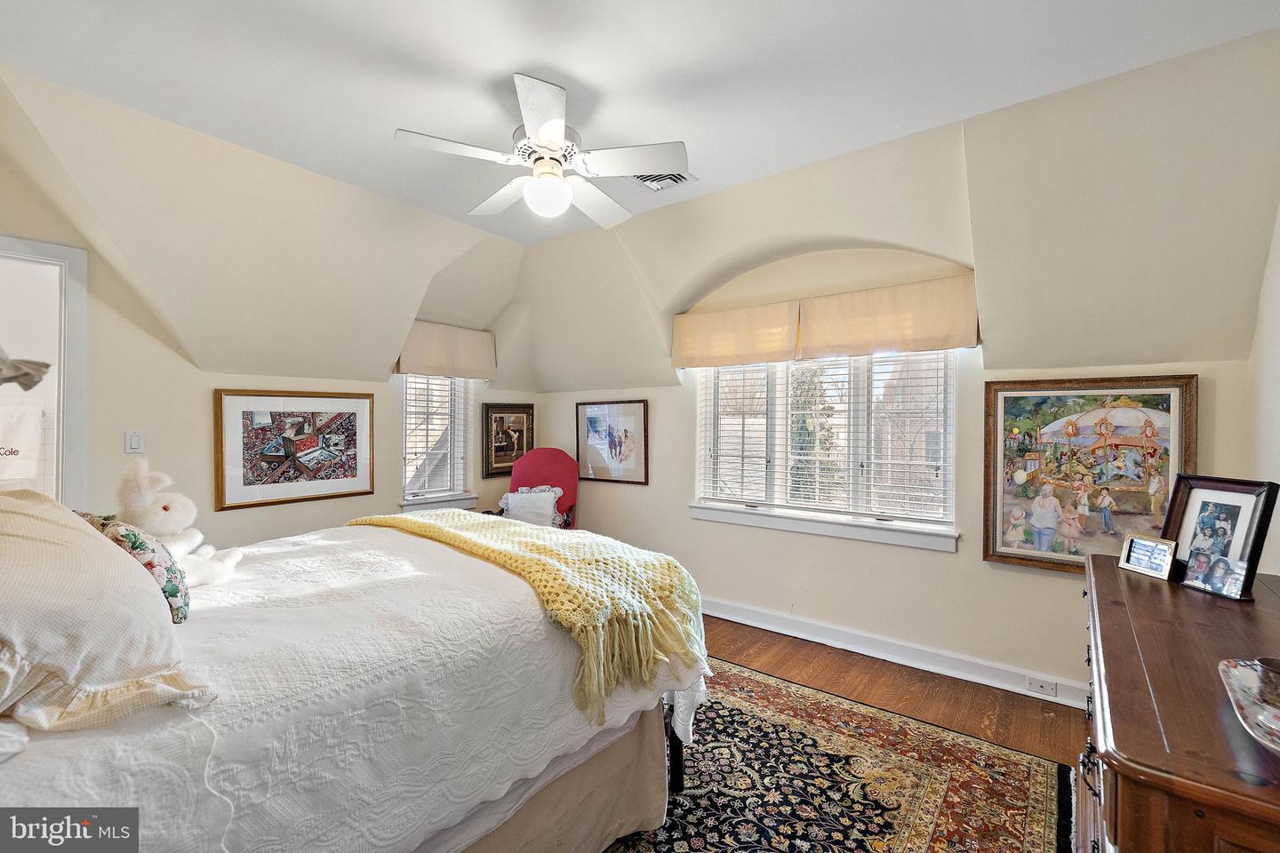 912 NOTTINGHAM Rd WILMINGTON, DE 19805