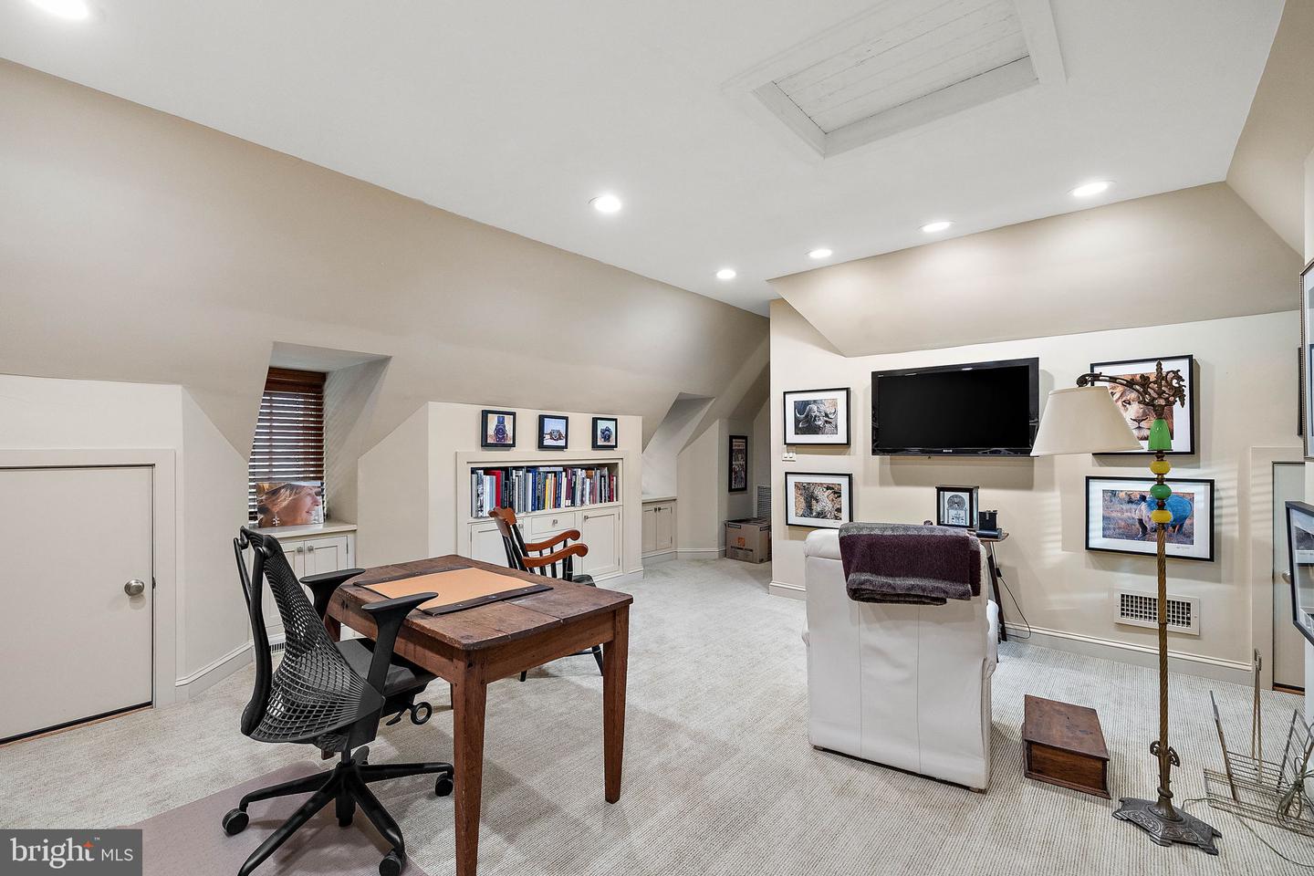 912 NOTTINGHAM Rd WILMINGTON, DE 19805