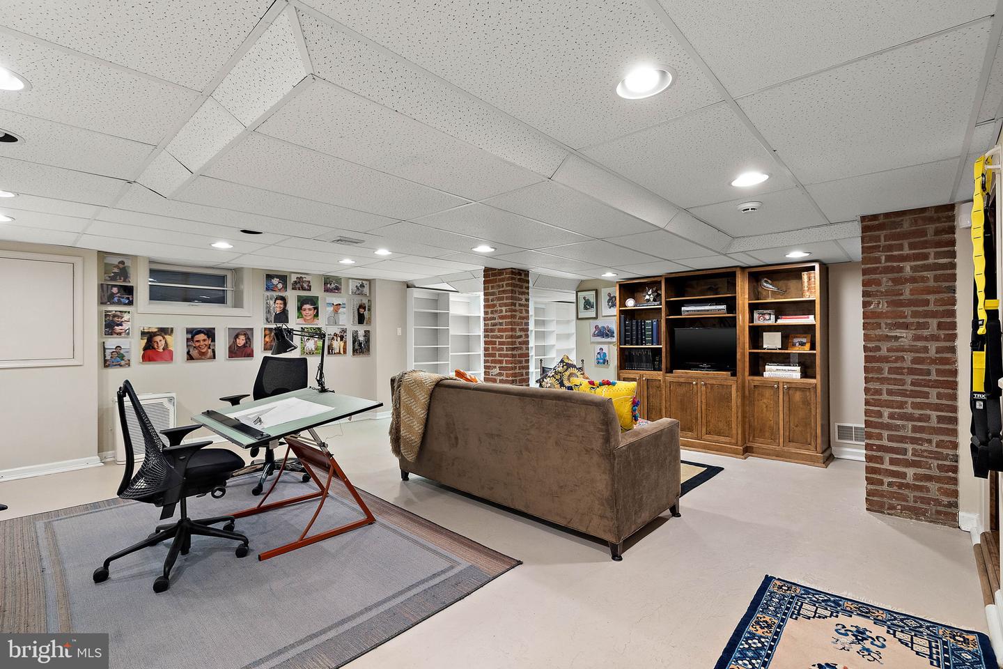 912 NOTTINGHAM Rd WILMINGTON, DE 19805