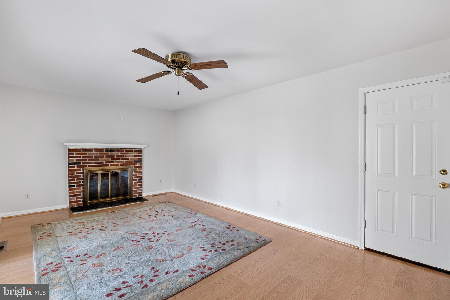 2409 SWEETBRIAR Rd WILMINGTON, DE 19810