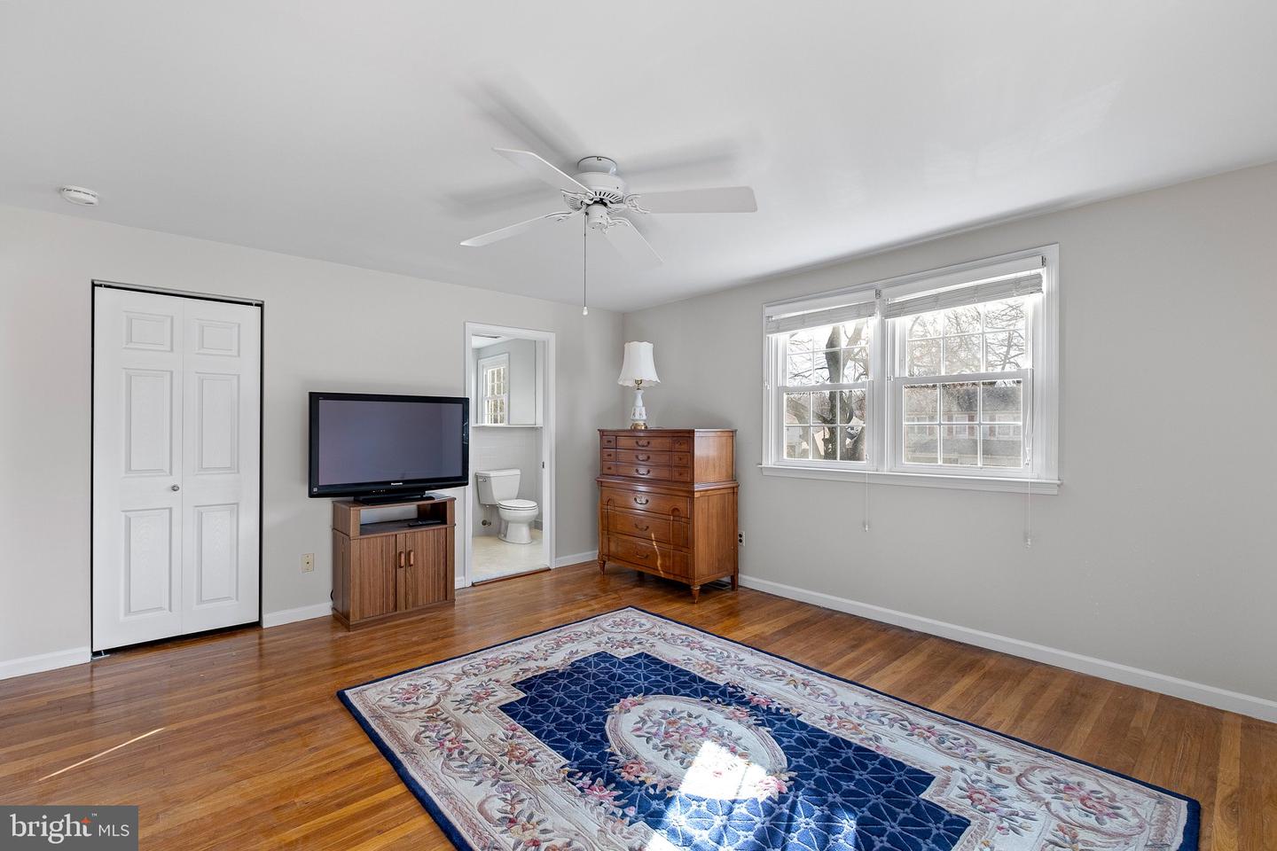 2409 SWEETBRIAR Rd WILMINGTON, DE 19810