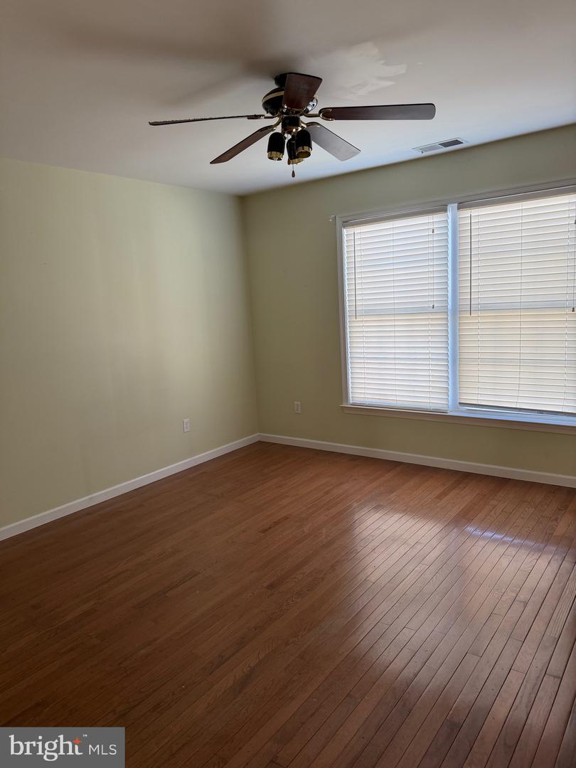 32841 E RIGA Dr OCEAN VIEW, DE 19970