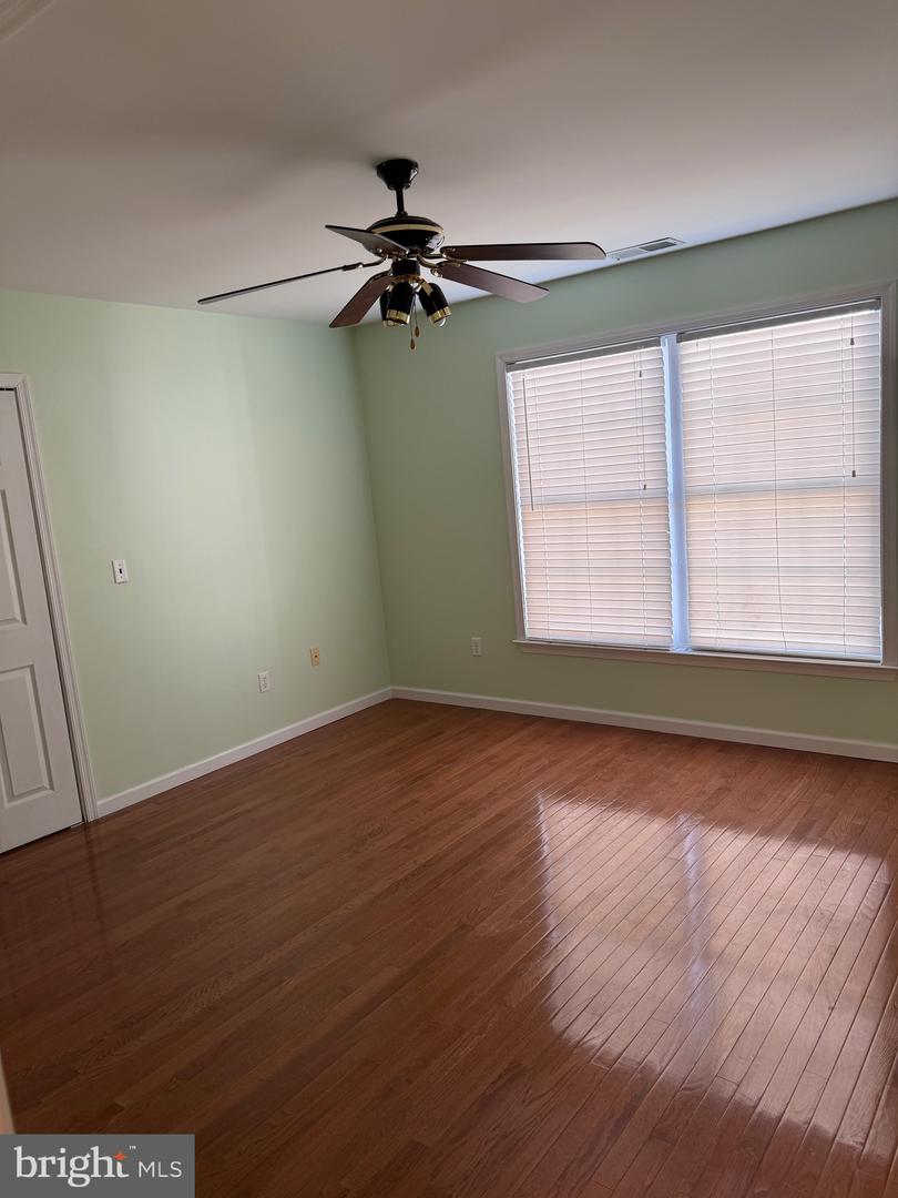 32841 E RIGA Dr OCEAN VIEW, DE 19970