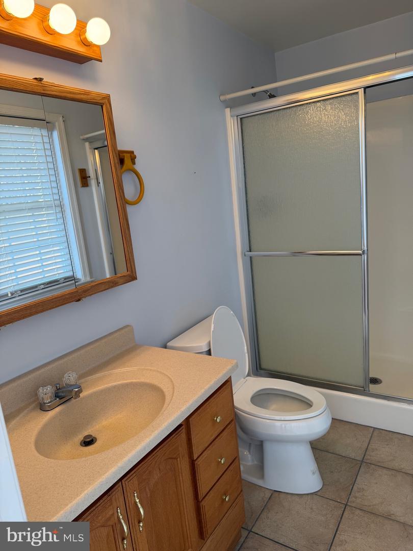 32841 E RIGA Dr OCEAN VIEW, DE 19970