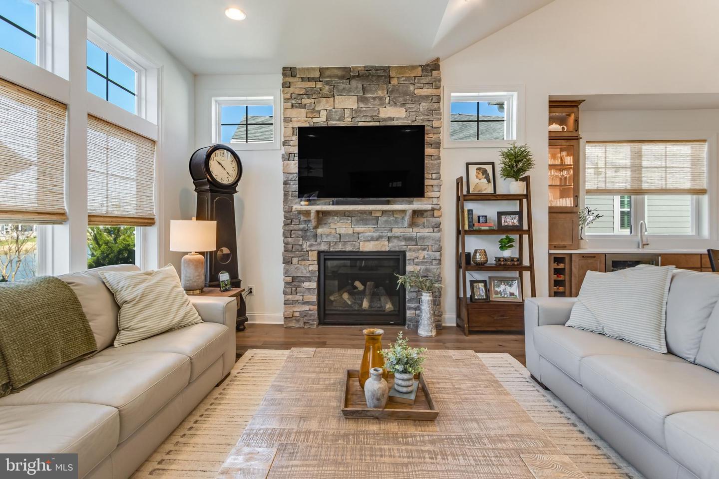 23848 QUIET WATERS Ave MILLSBORO, DE 19966