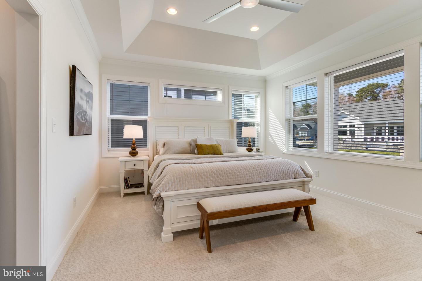 23848 QUIET WATERS Ave MILLSBORO, DE 19966