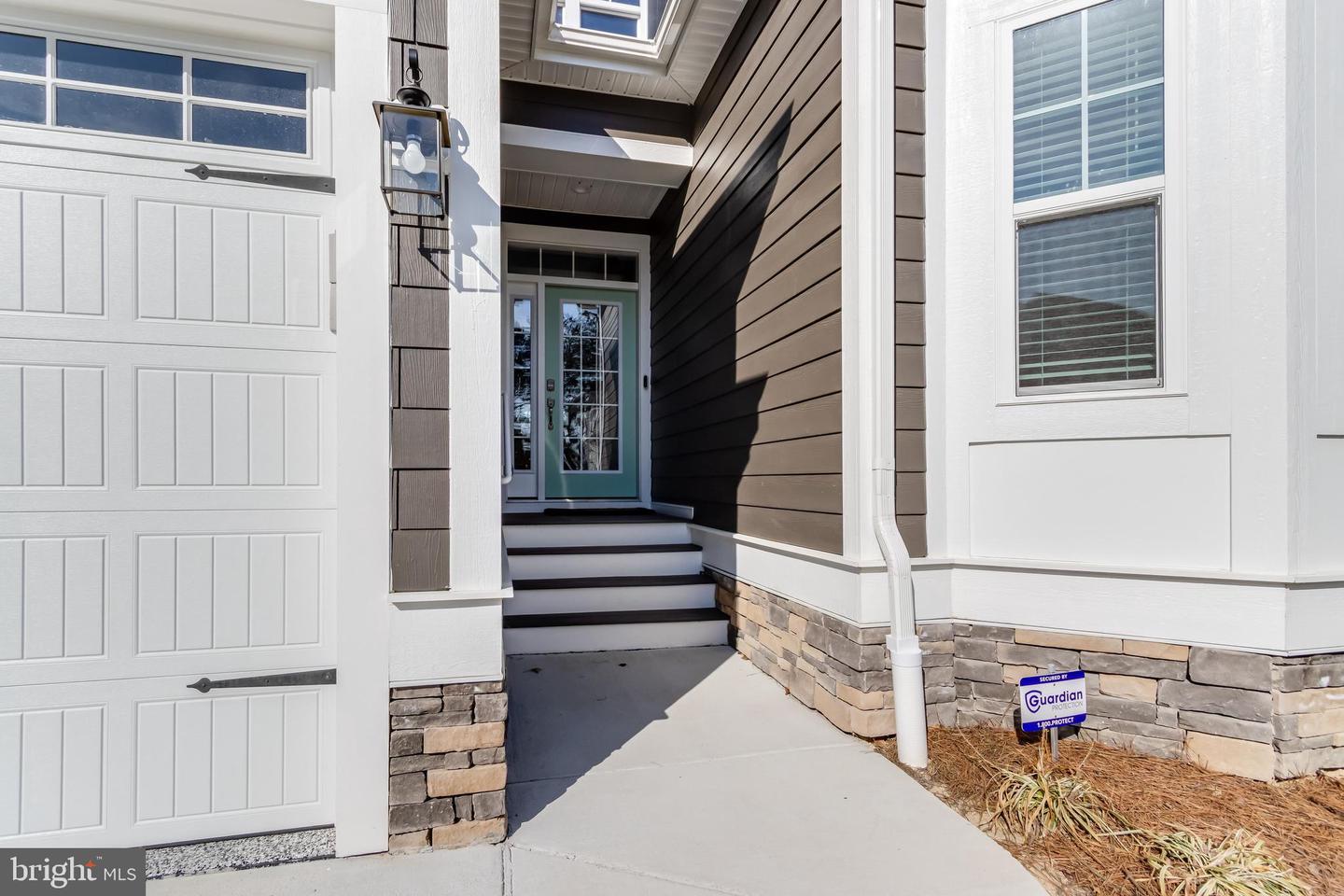 23848 QUIET WATERS Ave MILLSBORO, DE 19966