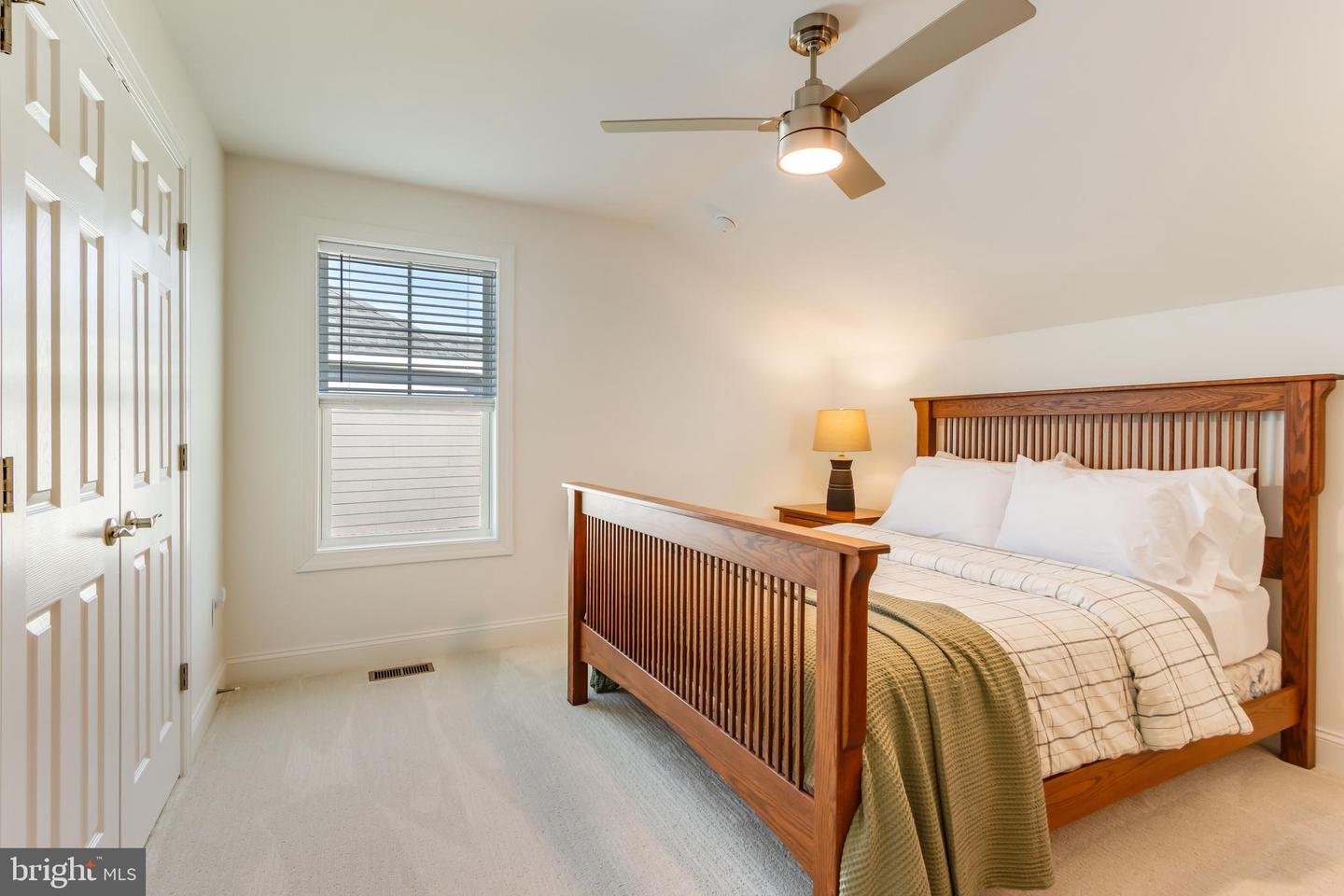 23848 QUIET WATERS Ave MILLSBORO, DE 19966