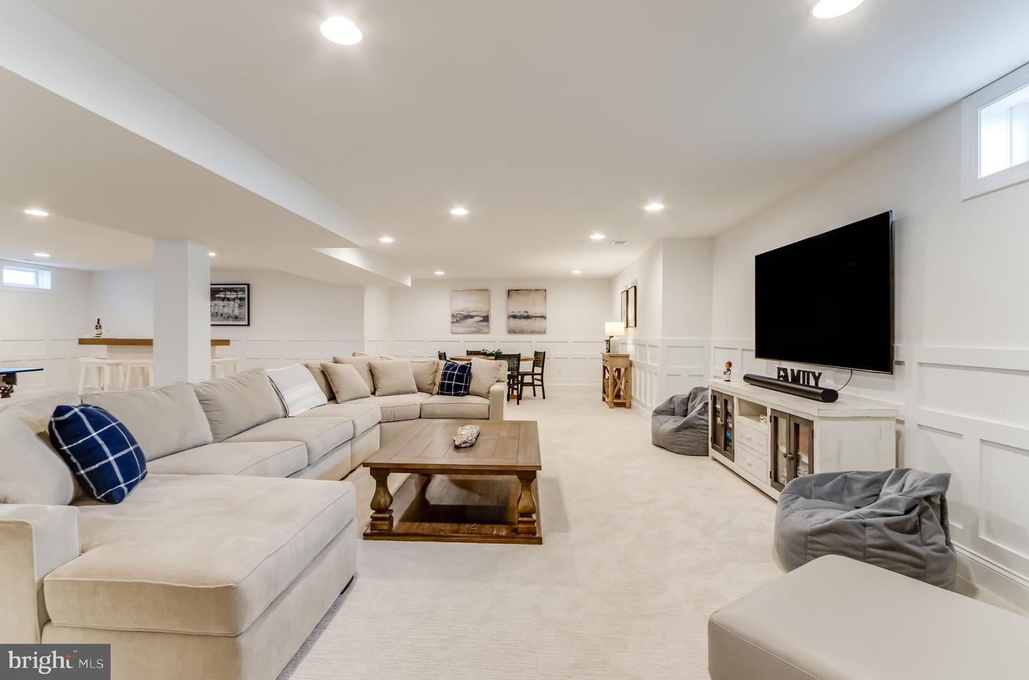 23848 QUIET WATERS Ave MILLSBORO, DE 19966