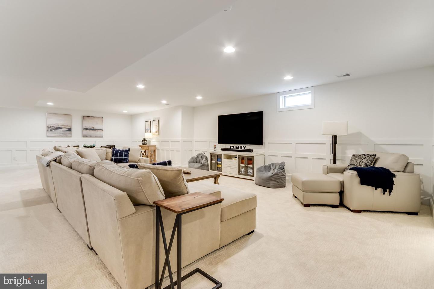 23848 QUIET WATERS Ave MILLSBORO, DE 19966