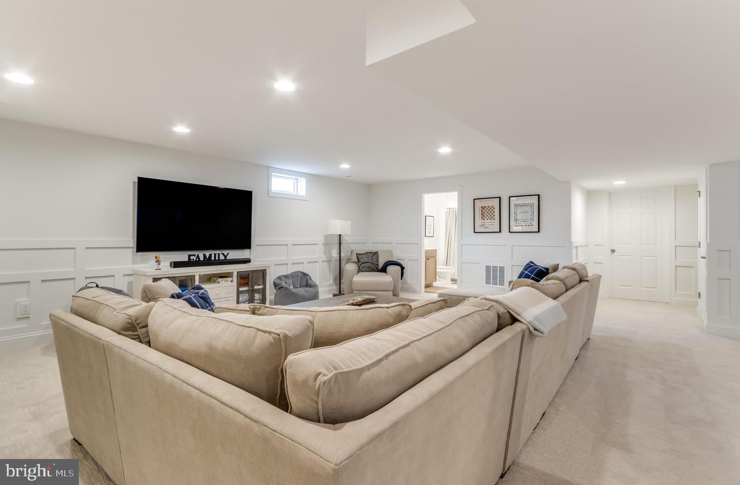 23848 QUIET WATERS Ave MILLSBORO, DE 19966