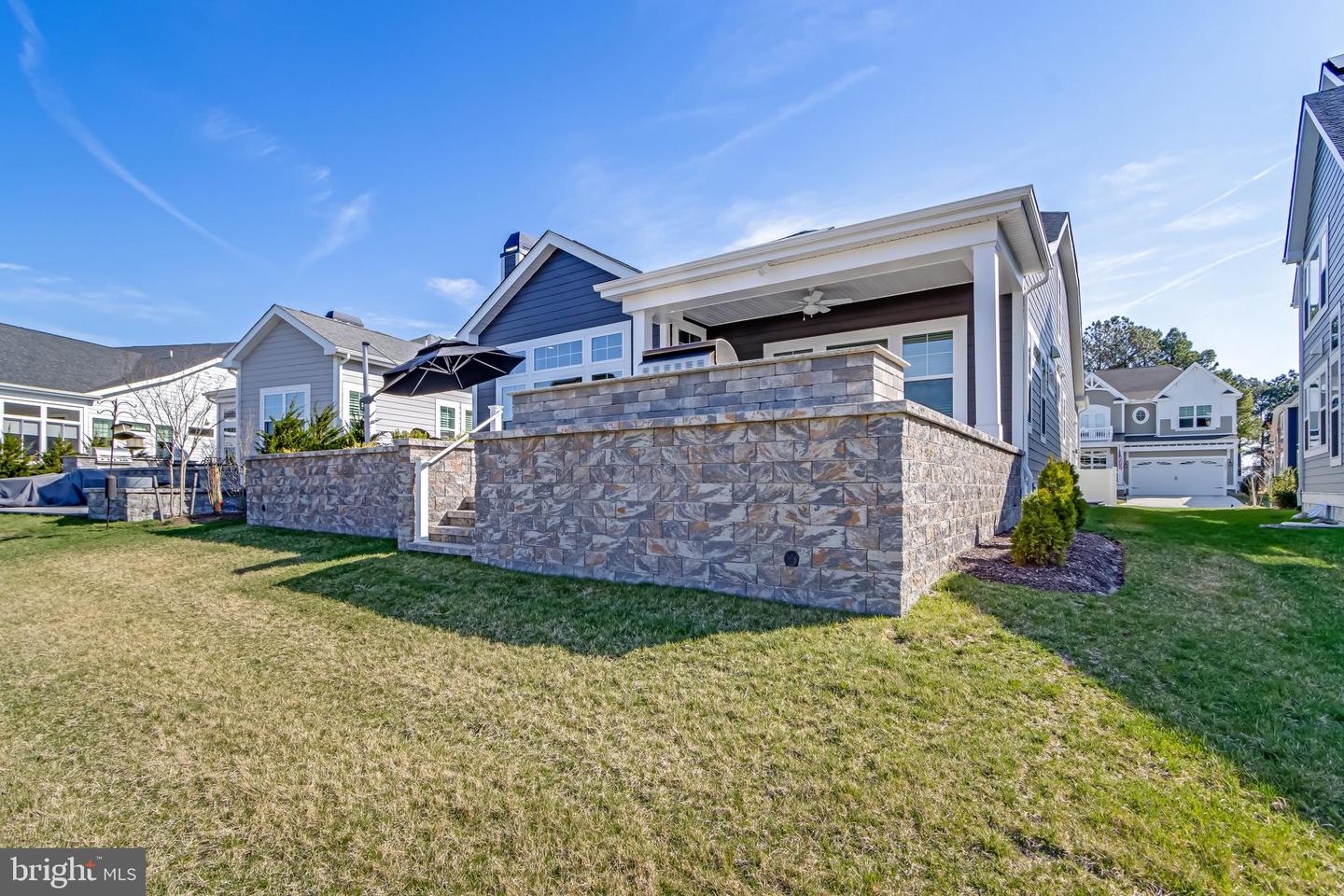 23848 QUIET WATERS Ave MILLSBORO, DE 19966