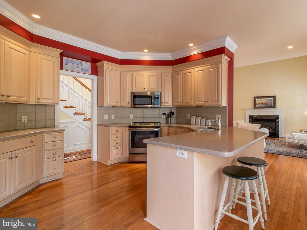 10 WELLINGTON Pl REHOBOTH BEACH, DE 19971