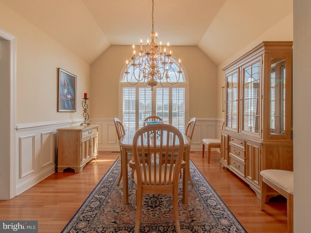 10 WELLINGTON Pl REHOBOTH BEACH, DE 19971