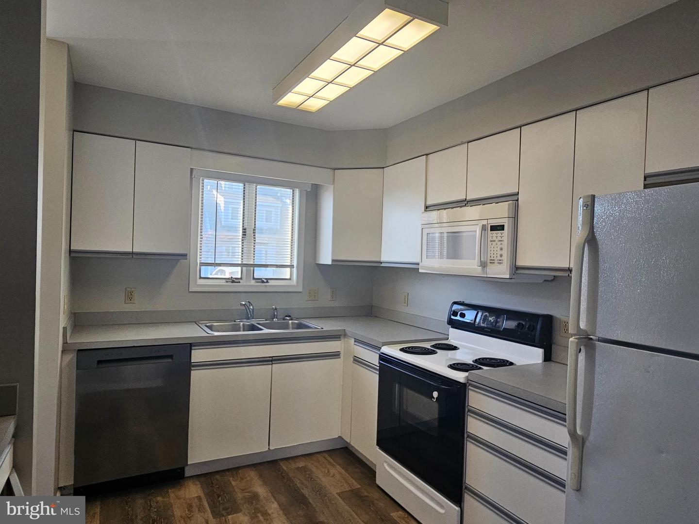 19 HENLOPEN Gdns LEWES, DE 19958