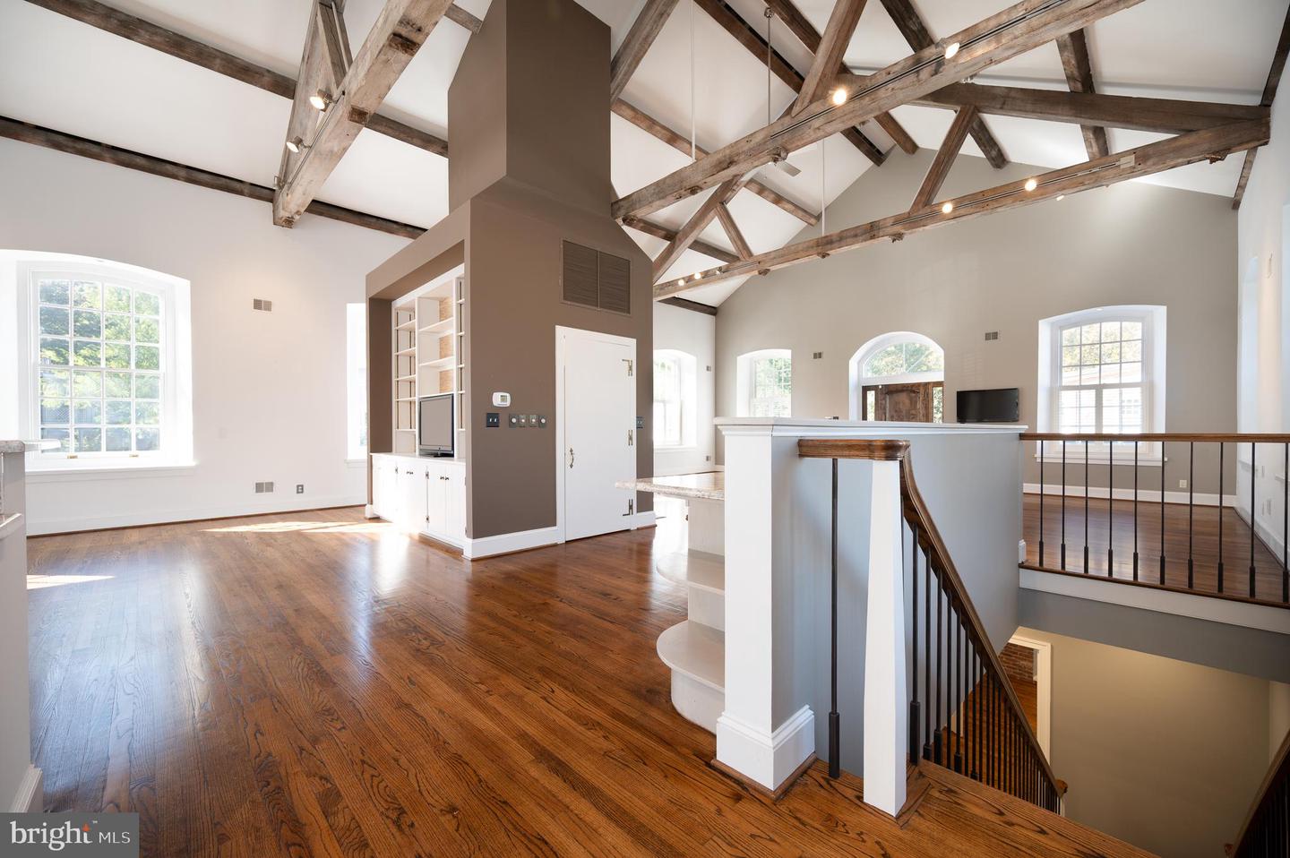 24 S ROCKLAND FALLS Rd #24 ROCKLAND, DE 19732