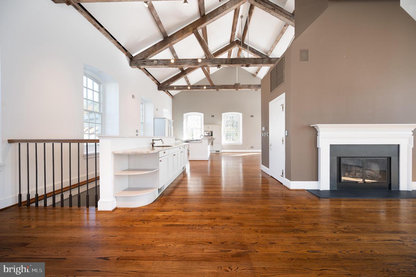 24 S ROCKLAND FALLS Rd #24 ROCKLAND, DE 19732