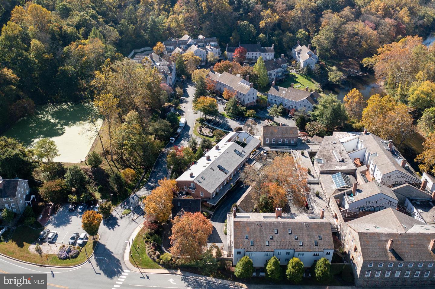 24 S ROCKLAND FALLS Rd #24 ROCKLAND, DE 19732