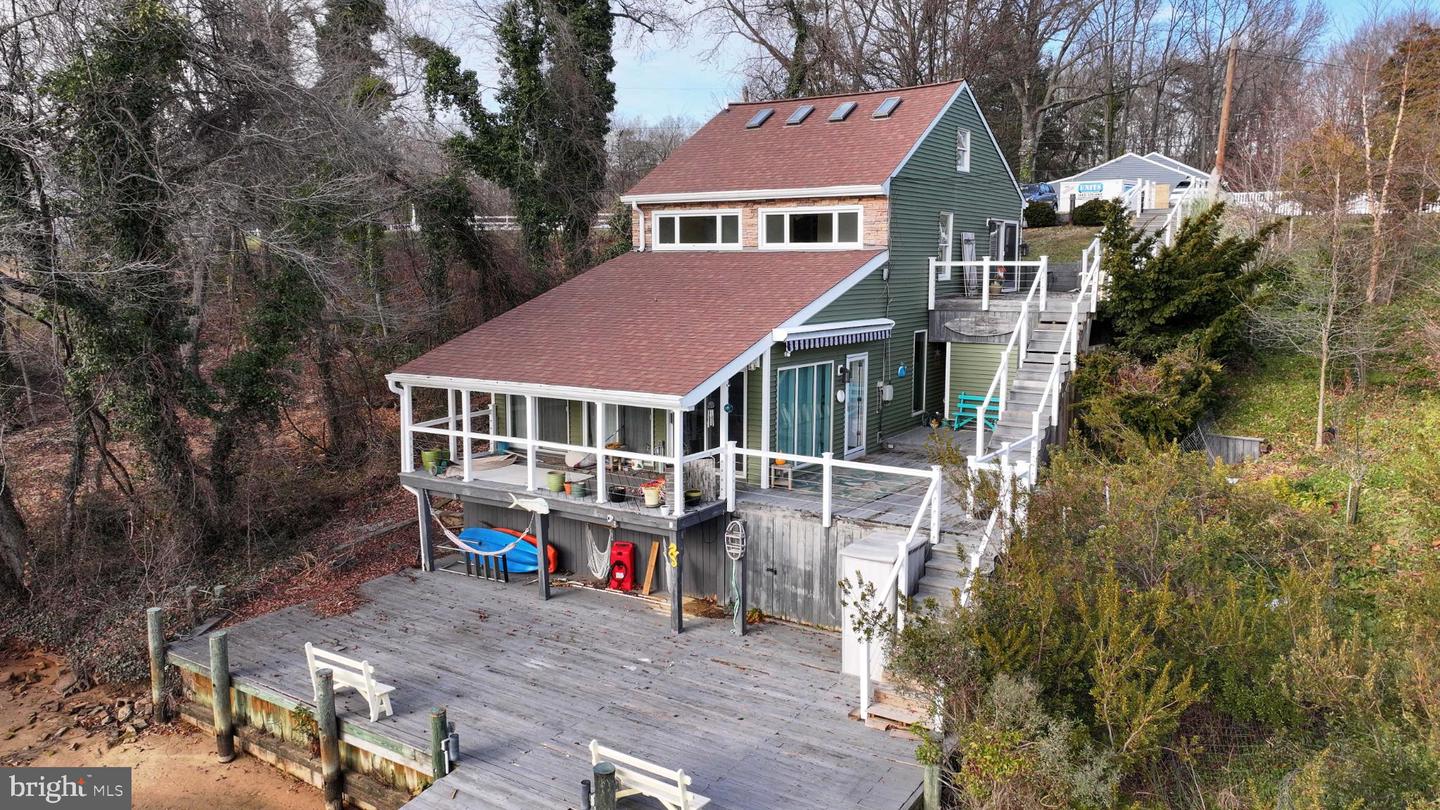 811 N LONG Cv Rd GLEN BURNIE, MD 21060