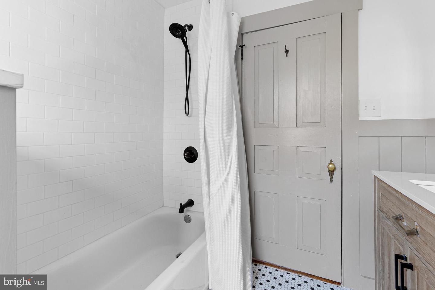 547 CONCORD Rd GLEN MILLS, PA 19342